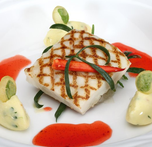 Gegrilde tarbot met rode paprika